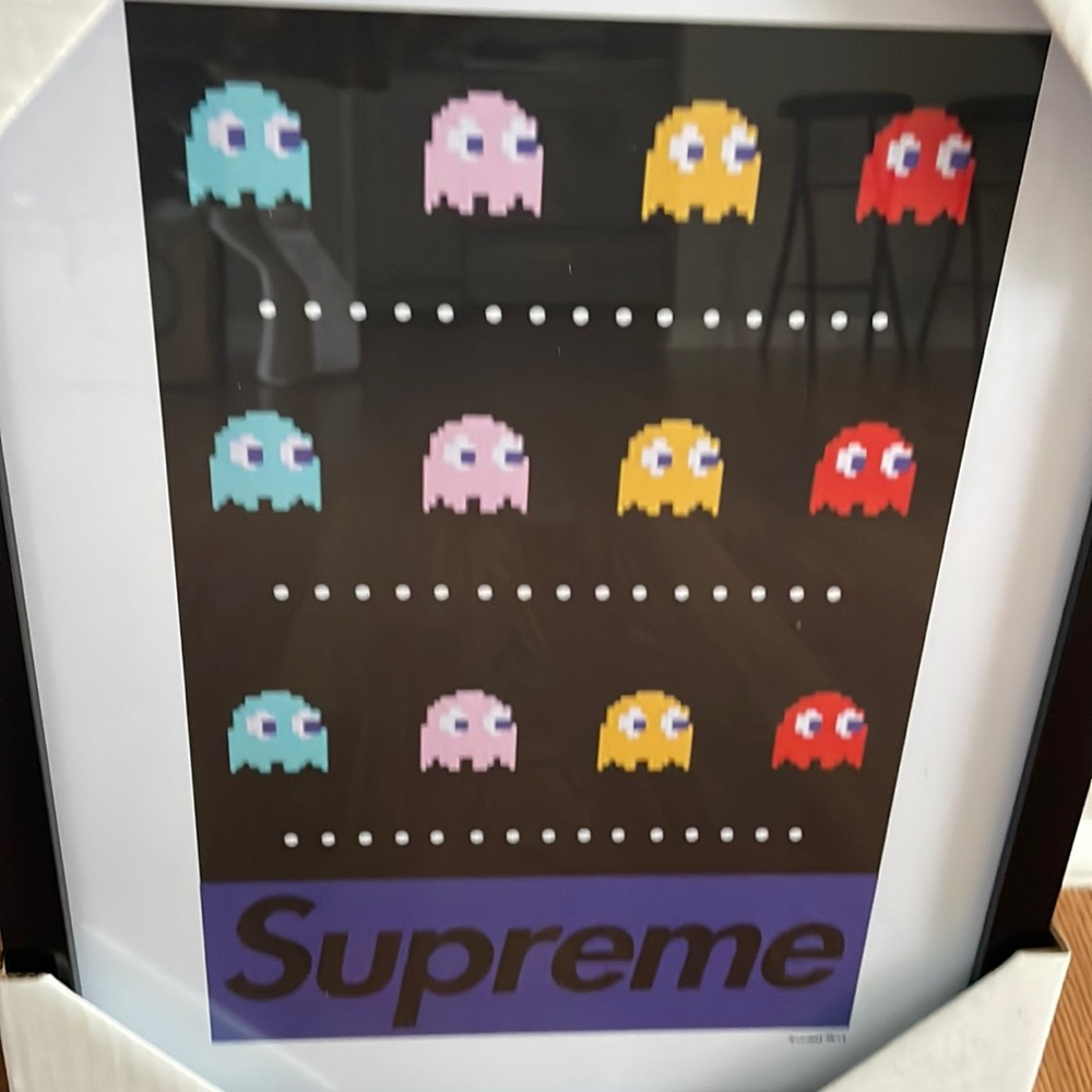 PAC-MAN Supreme frame picture